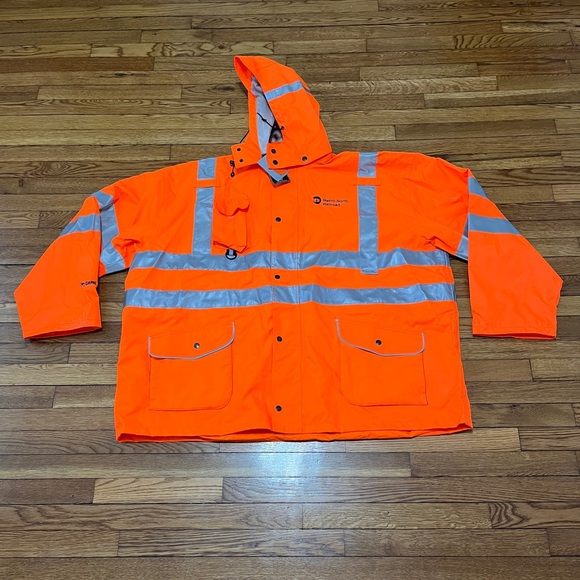 Metro-North Railroad High Visibility Windbreaker Jacket Mens Size 5XL Orange NWT
